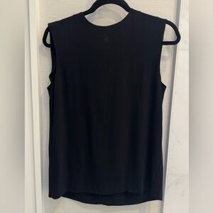 Vince Classic Black blouse